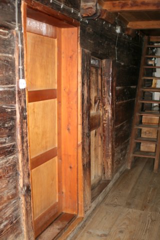 photo8.jpg